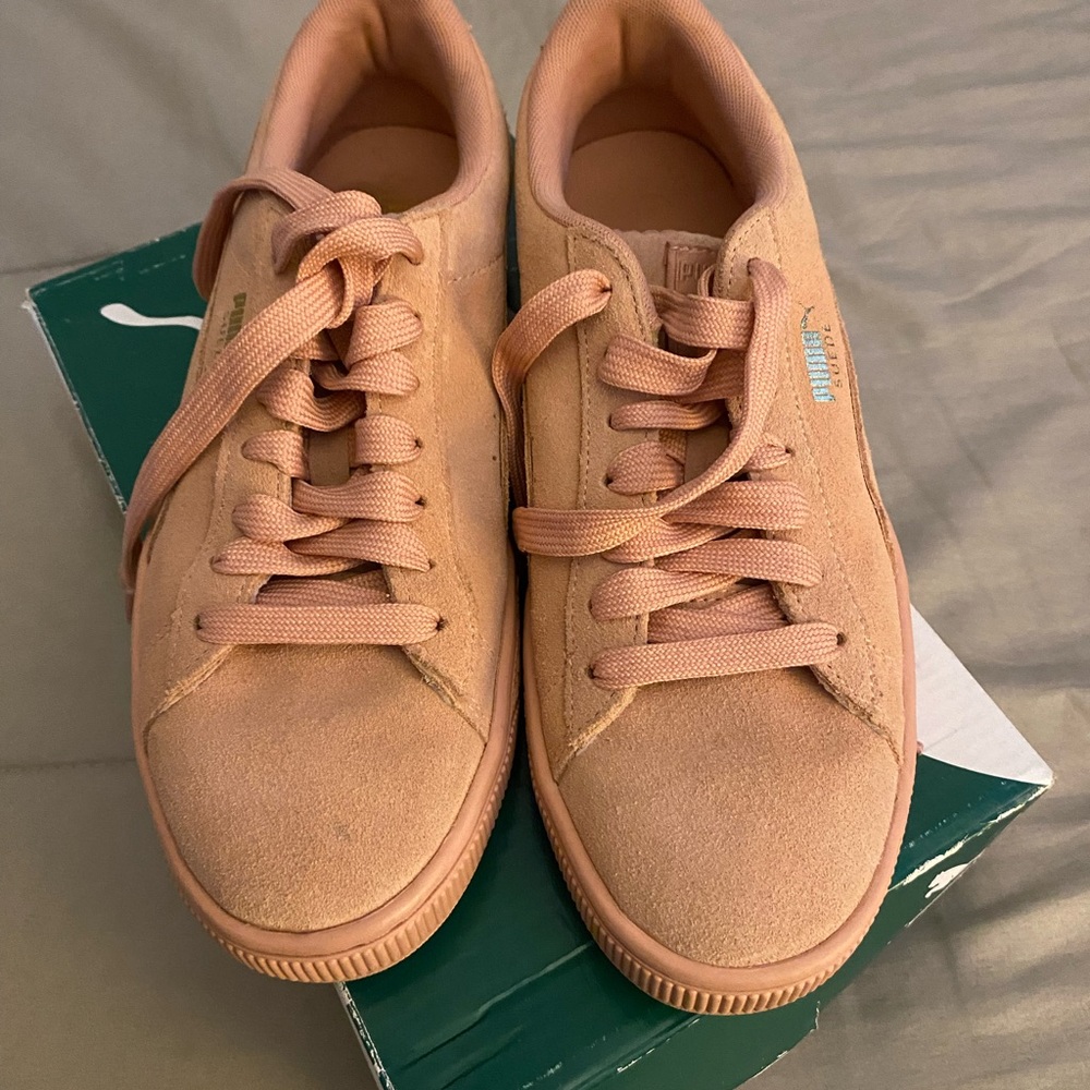Puma sneakers